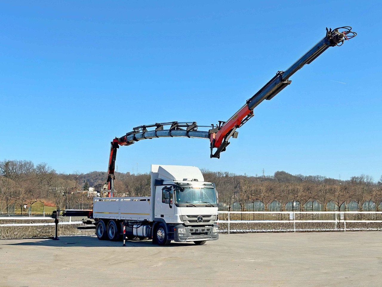 Mercedes-Benz ACTROS 2636 *PK 33002-EH E+JIB PJ 060B* 6x4 *TOP - Camión grúa, Camión caja abierta: foto 2 Mercedes-Benz ACTROS 2636 *PK 33002-EH E+JIB PJ 060B* 6x4 *TOP - Camión grúa, Camión caja abierta: foto 2