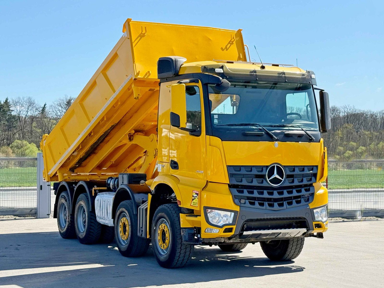 Mercedes-Benz AROCS 4148* KIPPER 6,00m + BORDMATIC /8x4 - Volquete camión: foto 3 Mercedes-Benz AROCS 4148* KIPPER 6,00m + BORDMATIC /8x4 - Volquete camión: foto 3