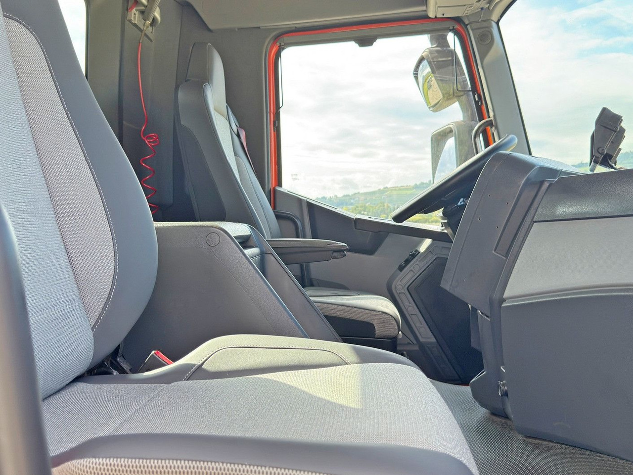 Camión grúa Renault C 430 *KIPPER 6,80m* HIAB X-HIDUO 188 ES-4 * 8x4: foto 11 Camión grúa Renault C 430 *KIPPER 6,80m* HIAB X-HIDUO 188 ES-4 * 8x4: foto 11