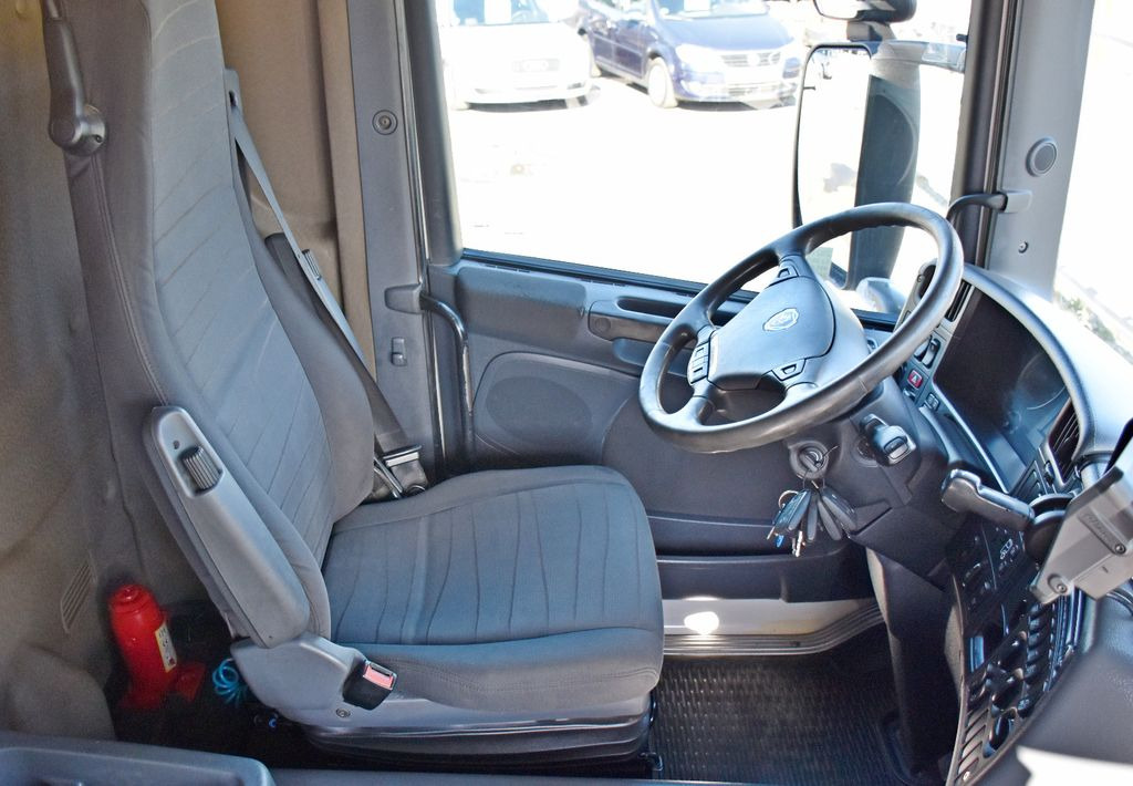 Foto del interior 1: Leasing financiero de Scania G 440 * Abrollkipper * EPSILON M120Z95TR* TOP Scania G 440 * Abrollkipper * EPSILON M120Z95TR* TOP leasing Scania G 440 * Abrollkipper * EPSILON M120Z95TR* TOP Scania G 440 * Abrollkipper * EPSILON M120Z95TR* TOP Foto del interior 1: Leasing financiero de Scania G 440 * Abrollkipper * EPSILON M120Z95TR* TOP Scania G 440 * Abrollkipper * EPSILON M120Z95TR* TOP leasing Scania G 440 * Abrollkipper * EPSILON M120Z95TR* TOP Scania G 440 * Abrollkipper * EPSILON M120Z95TR* TOP