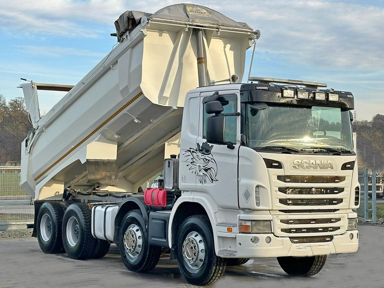 Scania G 480 * Kipper * TOPZUSTAND / 8x4 Scania G 480 * Kipper * TOPZUSTAND / 8x4 - Volquete camión: foto 3 Scania G 480 * Kipper * TOPZUSTAND / 8x4 Scania G 480 * Kipper * TOPZUSTAND / 8x4 - Volquete camión: foto 3