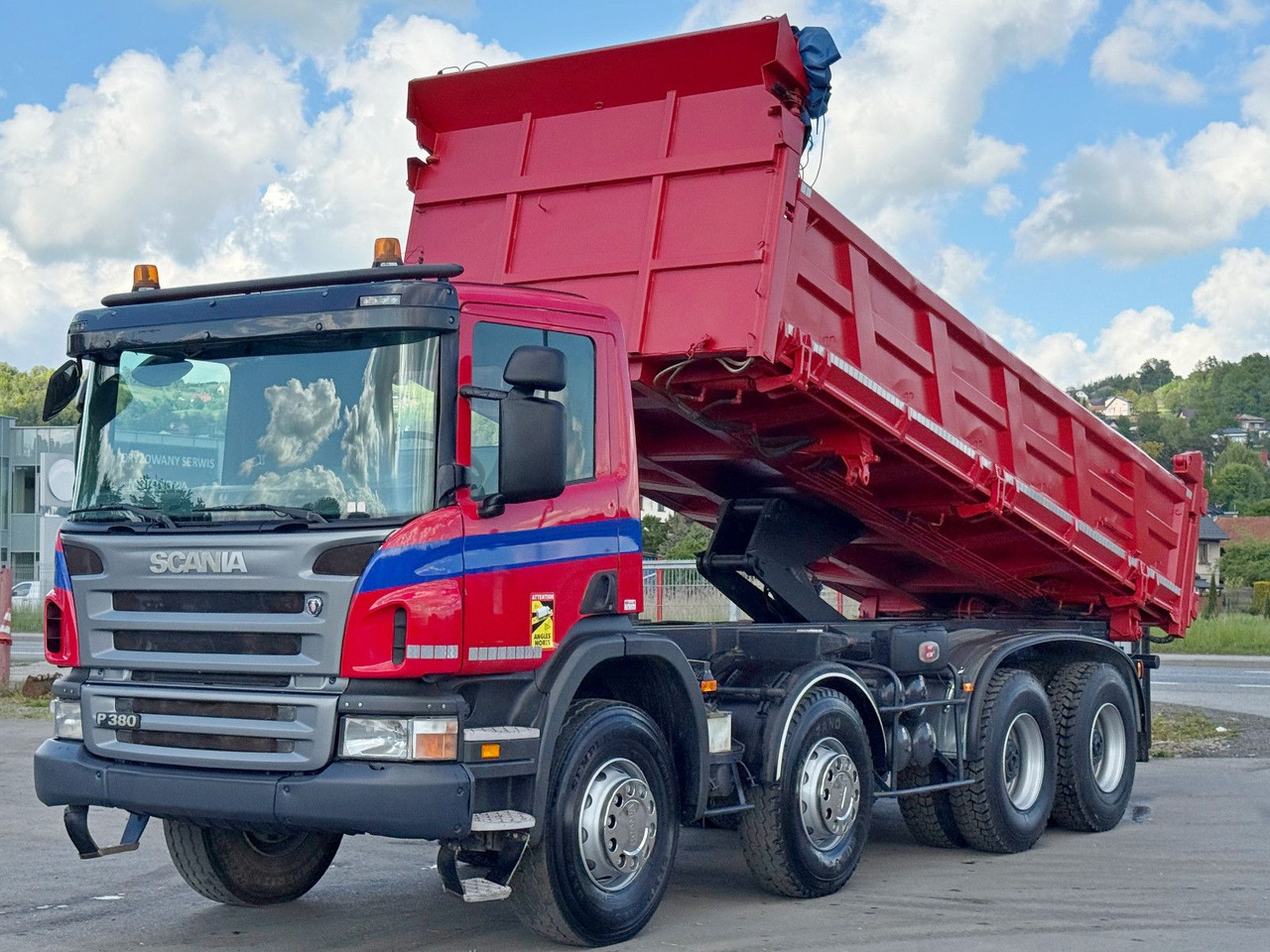 Scania P 380 Kipper 6,10m + BORDMATIC* 8x4 Scania P 380 Kipper 6,10m + BORDMATIC* 8x4 - Volquete camión: foto 4 Scania P 380 Kipper 6,10m + BORDMATIC* 8x4 Scania P 380 Kipper 6,10m + BORDMATIC* 8x4 - Volquete camión: foto 4
