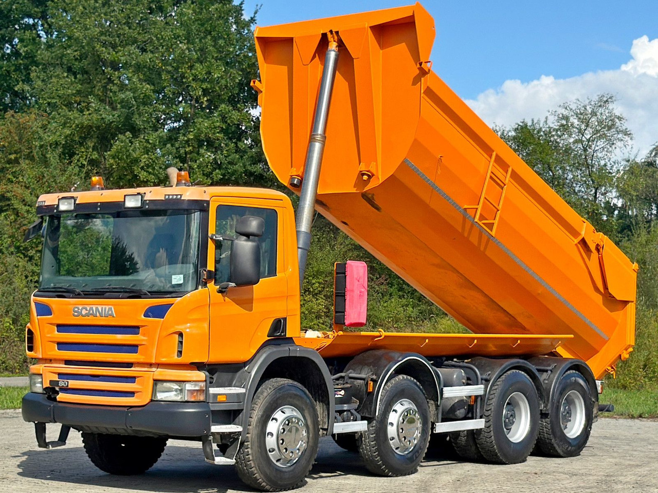 Scania P 380 Kipper * 8x4 * TOPZUSTAND - Volquete camión: foto 4 Scania P 380 Kipper * 8x4 * TOPZUSTAND - Volquete camión: foto 4