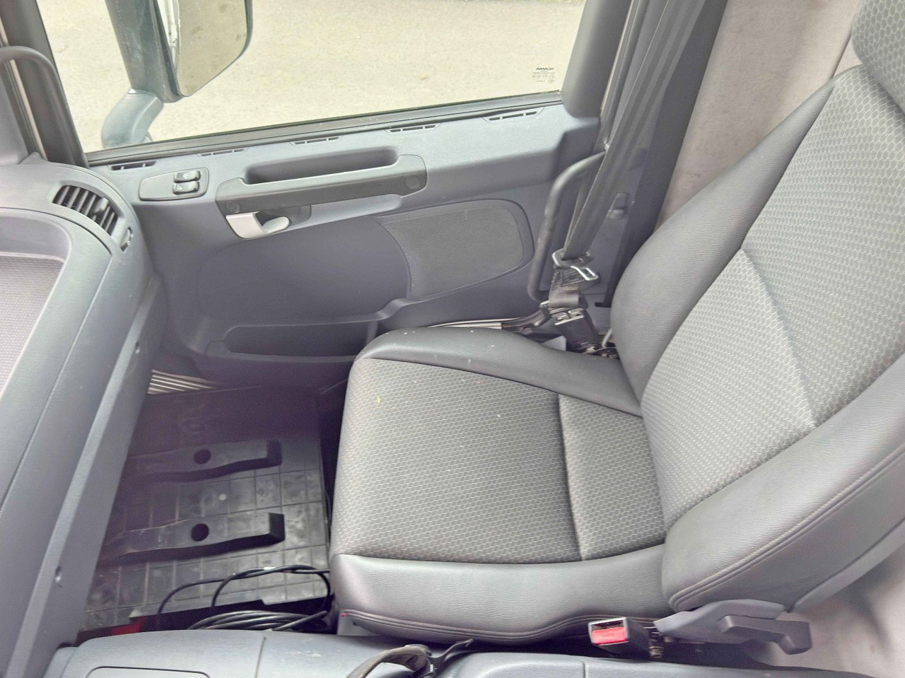 Camión grúa, Camión caja abierta Scania P 410*PLATFORM 7,00m*HIAB 244 E-5 HIPRO+FUNK/8x4 Scania P 410*PRITSCHE 7,00m*HIAB 244 E-5 HIPRO+FUNK/8x4: foto 10