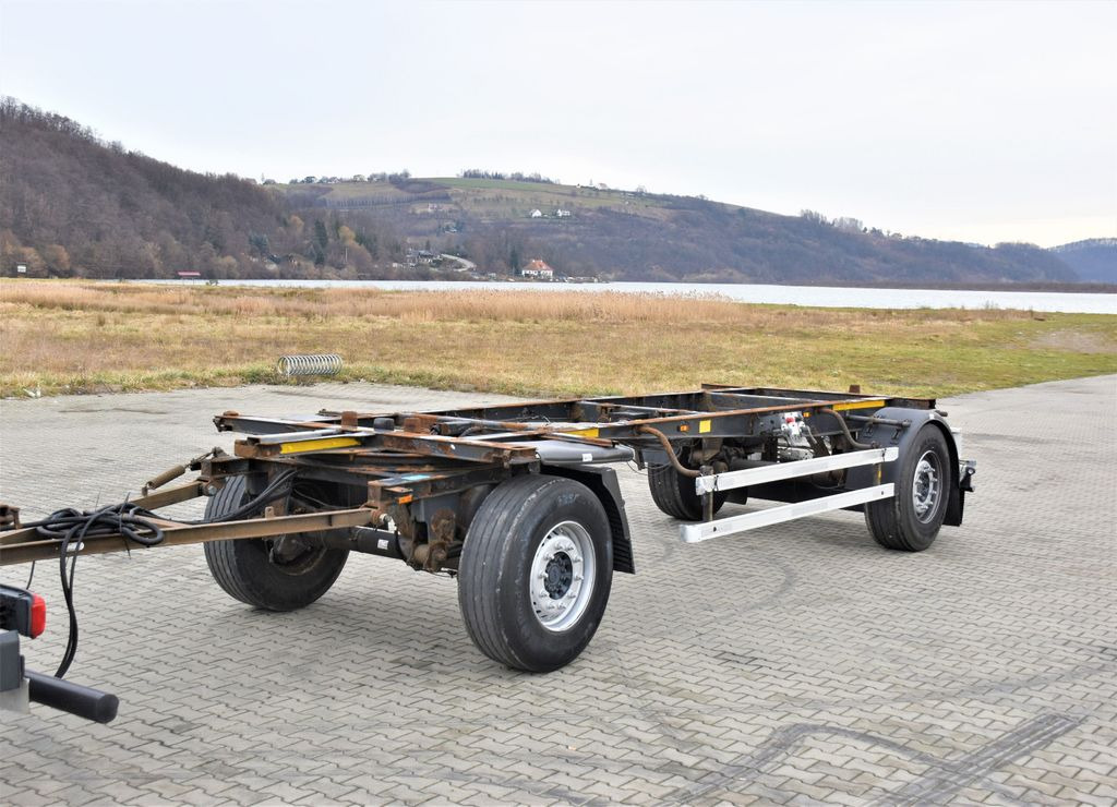 Schmitz Cargobull Anhänger 6,90m * TOPZUSTAND ! - Chasis remolque: foto 3 Schmitz Cargobull Anhänger 6,90m * TOPZUSTAND ! - Chasis remolque: foto 3
