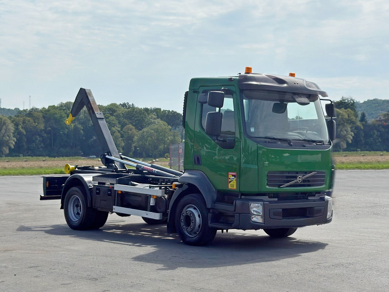 Volvo FL 280 * Abrollkipper * TOPZUSTAND - Multibasculante camión: foto 2 Volvo FL 280 * Abrollkipper * TOPZUSTAND - Multibasculante camión: foto 2