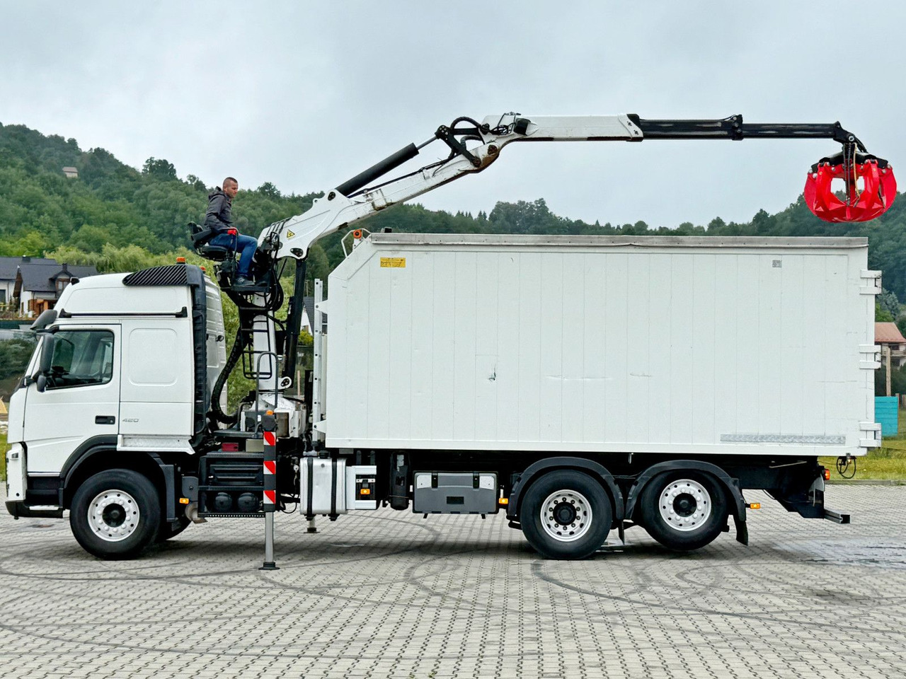 Volvo FM 420 Kipper 6,20 m * EPSILON Q150L75 *TOP - Volquete camión, Camión grúa: foto 5 Volvo FM 420 Kipper 6,20 m * EPSILON Q150L75 *TOP - Volquete camión, Camión grúa: foto 5