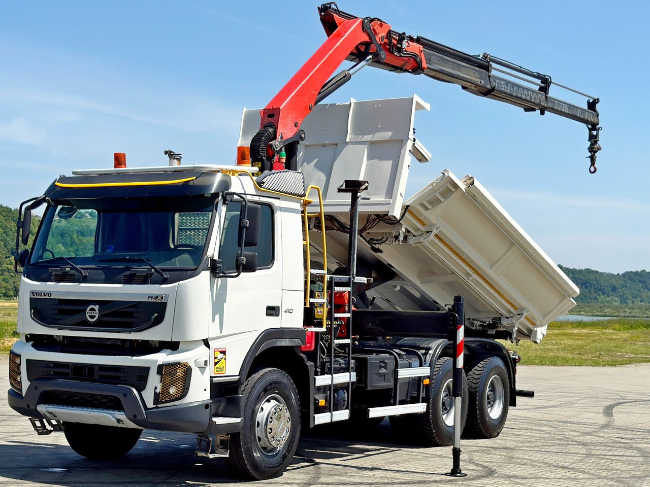 Volvo FMX 410 Kipper 4,70m *PK 14002-EH B/FUNK *6x4 - Camión grúa: foto 3 Volvo FMX 410 Kipper 4,70m *PK 14002-EH B/FUNK *6x4 - Camión grúa: foto 3