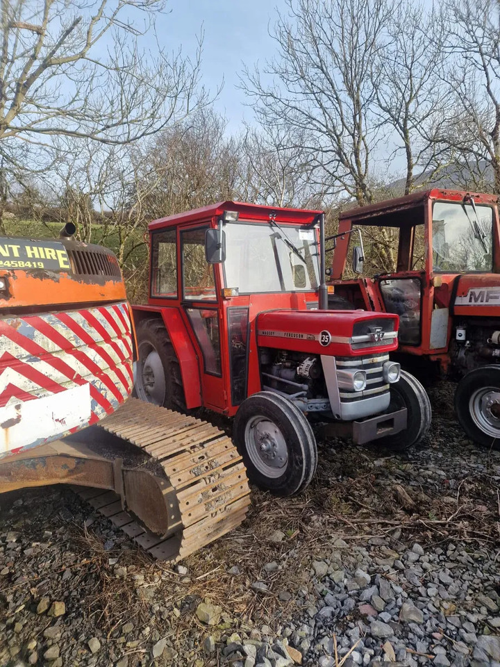 Massey Ferguson 135 - Tractor: foto 3 Massey Ferguson 135 - Tractor: foto 3