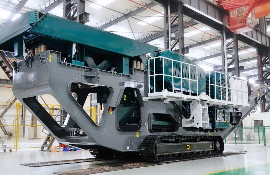 Liming Heavy Industry Tracked mobile crushing plant - Trituradora móvil: foto 1 Liming Heavy Industry Tracked mobile crushing plant - Trituradora móvil: foto 1