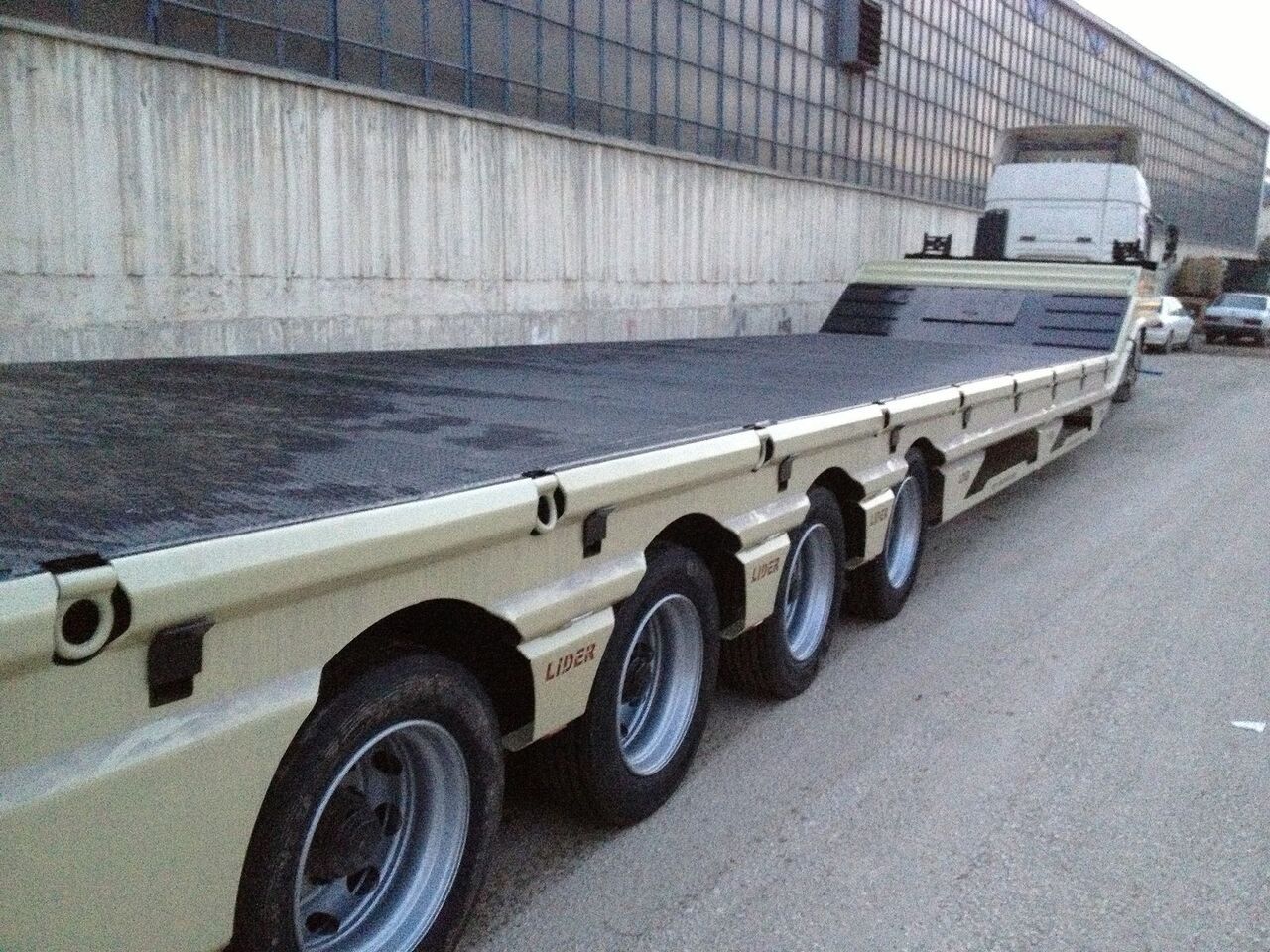 Lider 2026 NEW 150 Tons capacity Lowbed semi trailer - Góndola rebajadas semirremolque: foto 5 Lider 2026 NEW 150 Tons capacity Lowbed semi trailer - Góndola rebajadas semirremolque: foto 5
