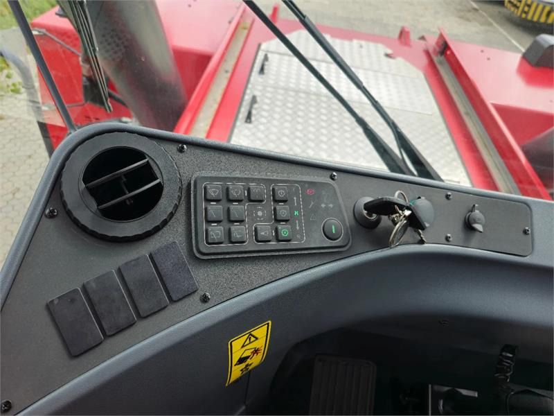 Kalmar DRU450-62S5 - Reach stacker: foto 1 Kalmar DRU450-62S5 - Reach stacker: foto 1