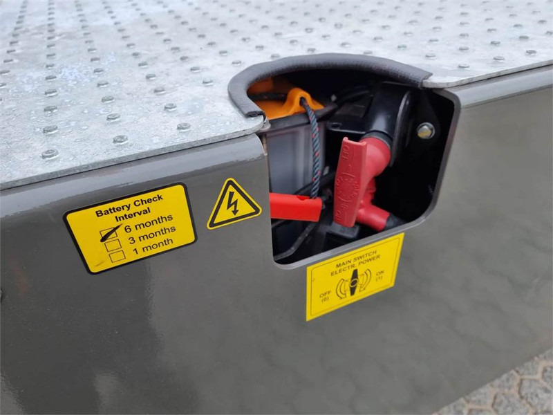 Tractor industrial Terberg YT220: foto 14 Tractor industrial Terberg YT220: foto 14