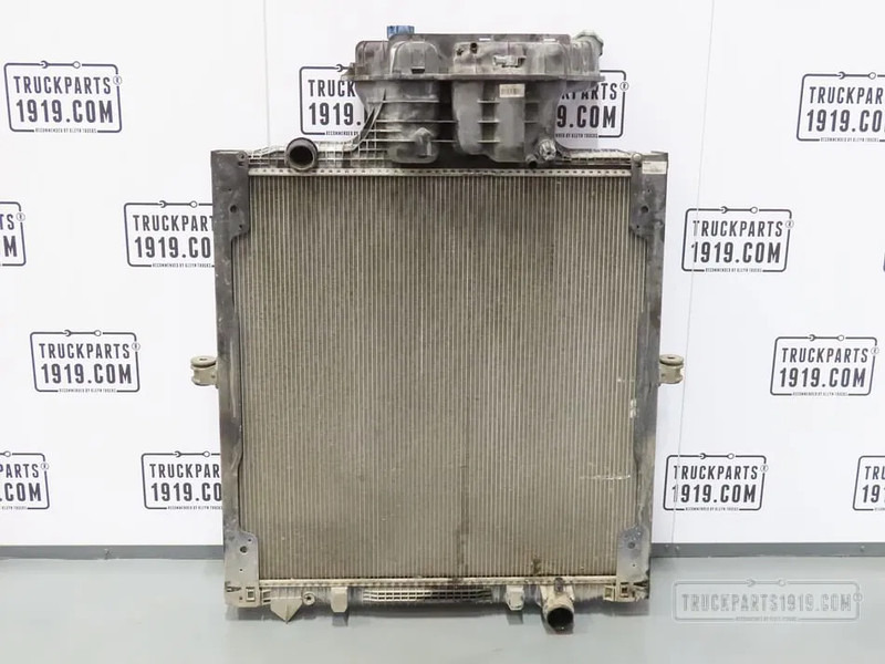 MAN 81.06101-6809 Radiateur TGX - Radiador para Camión: foto 1 MAN 81.06101-6809 Radiateur TGX - Radiador para Camión: foto 1