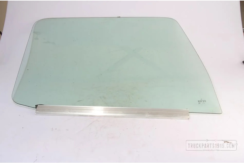 Mercedes-Benz Body & Chassis Parts MB Portier Ruit Actros Re. - Ventana y piezas para Camión: foto 1 Mercedes-Benz Body & Chassis Parts MB Portier Ruit Actros Re. - Ventana y piezas para Camión: foto 1