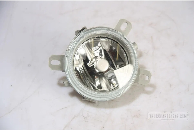 Renault Magnum 7420881197 Mistlamp - Faro antiniebla para Camión: foto 1 Renault Magnum 7420881197 Mistlamp - Faro antiniebla para Camión: foto 1