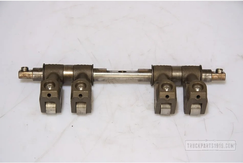 Scania Engines & Parts Scania Rolstoteras cpl. Used - Cabezal de bloque para Camión: foto 1 Scania Engines & Parts Scania Rolstoteras cpl. Used - Cabezal de bloque para Camión: foto 1