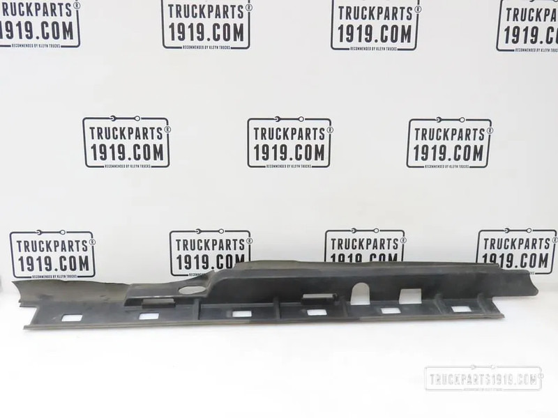 Volvo 22957866 Radiateur lijst Re. FM - Radiador para Camión: foto 1 Volvo 22957866 Radiateur lijst Re. FM - Radiador para Camión: foto 1