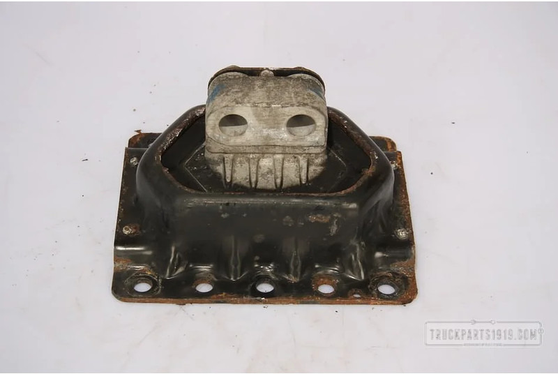 Volvo Engines & Parts Volvo FH Motorsteunrubber Acht - Soporte motor para Camión: foto 1 Volvo Engines & Parts Volvo FH Motorsteunrubber Acht - Soporte motor para Camión: foto 1