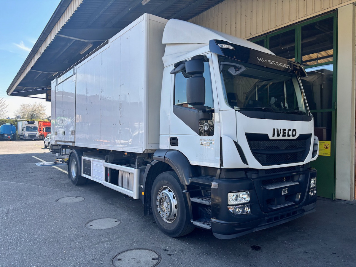 IVECO 190S42 Stralis - Frigorífico camión: foto 1 IVECO 190S42 Stralis - Frigorífico camión: foto 1