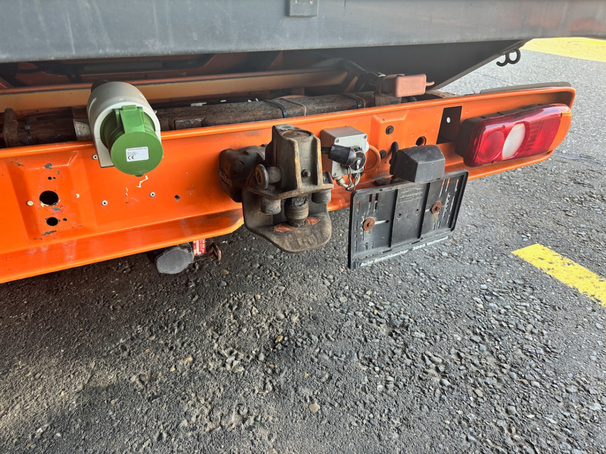 Caja abierta furgoneta VW T5 Transporter: foto 8 Caja abierta furgoneta VW T5 Transporter: foto 8