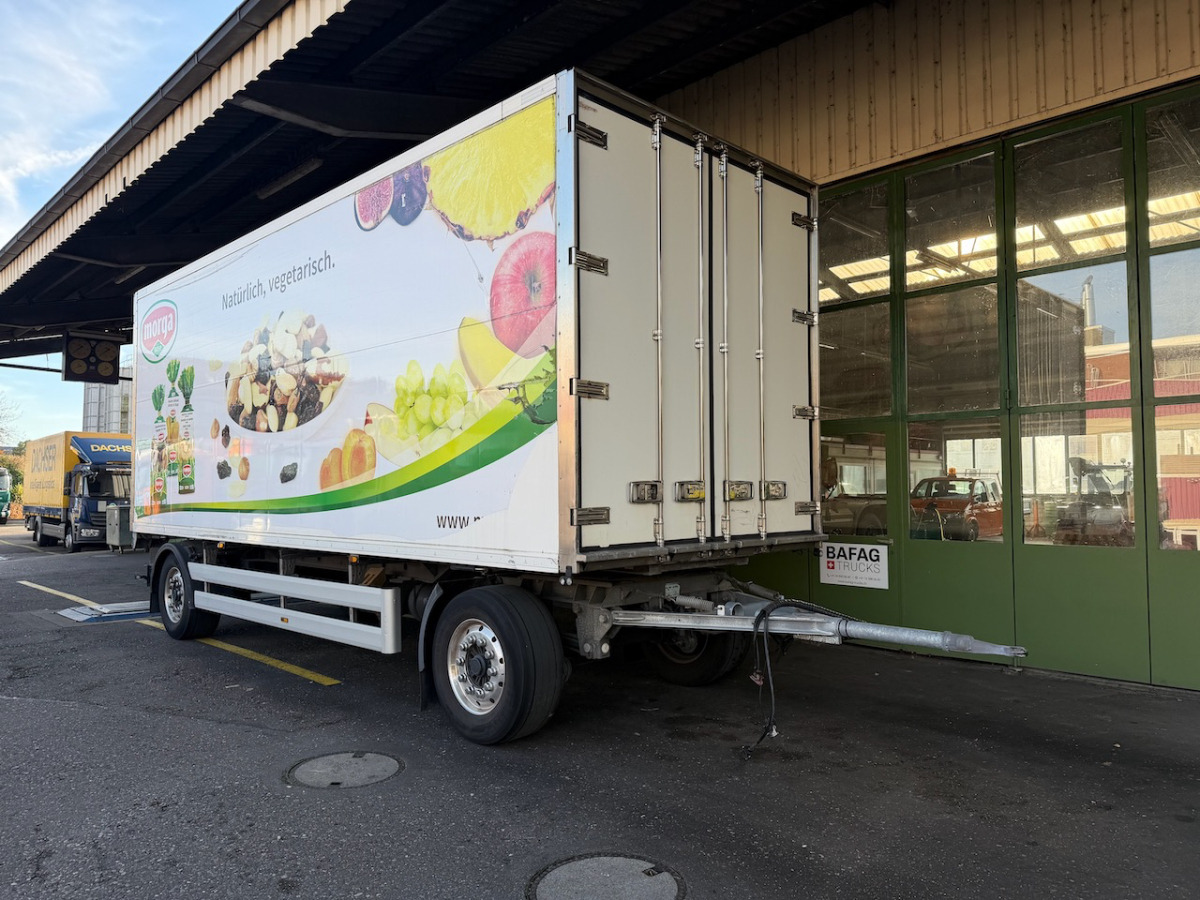 WALDE WU-15044 - Caja cerrada remolque: foto 1 WALDE WU-15044 - Caja cerrada remolque: foto 1