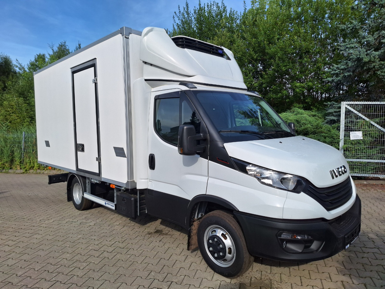 Iveco Daily 70C18 Kühlkoffer LBW BÃR - Frigorífico furgoneta: foto 3 Iveco Daily 70C18 Kühlkoffer LBW BÃR - Frigorífico furgoneta: foto 3