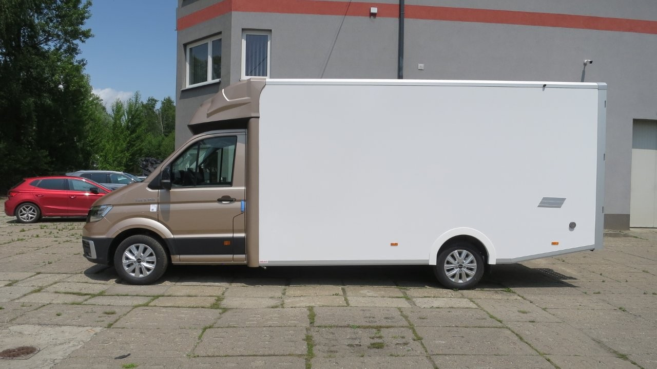 MAN TGE 3.180 Koffer mit Schlafbett - Furgoneta, Furgoneta combi: foto 2 MAN TGE 3.180 Koffer mit Schlafbett - Furgoneta, Furgoneta combi: foto 2