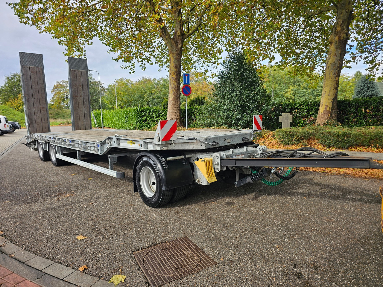 Humbauer HTD30 With Hydraulic Ramps - Góndola rebajadas remolque: foto 3 Humbauer HTD30 With Hydraulic Ramps - Góndola rebajadas remolque: foto 3