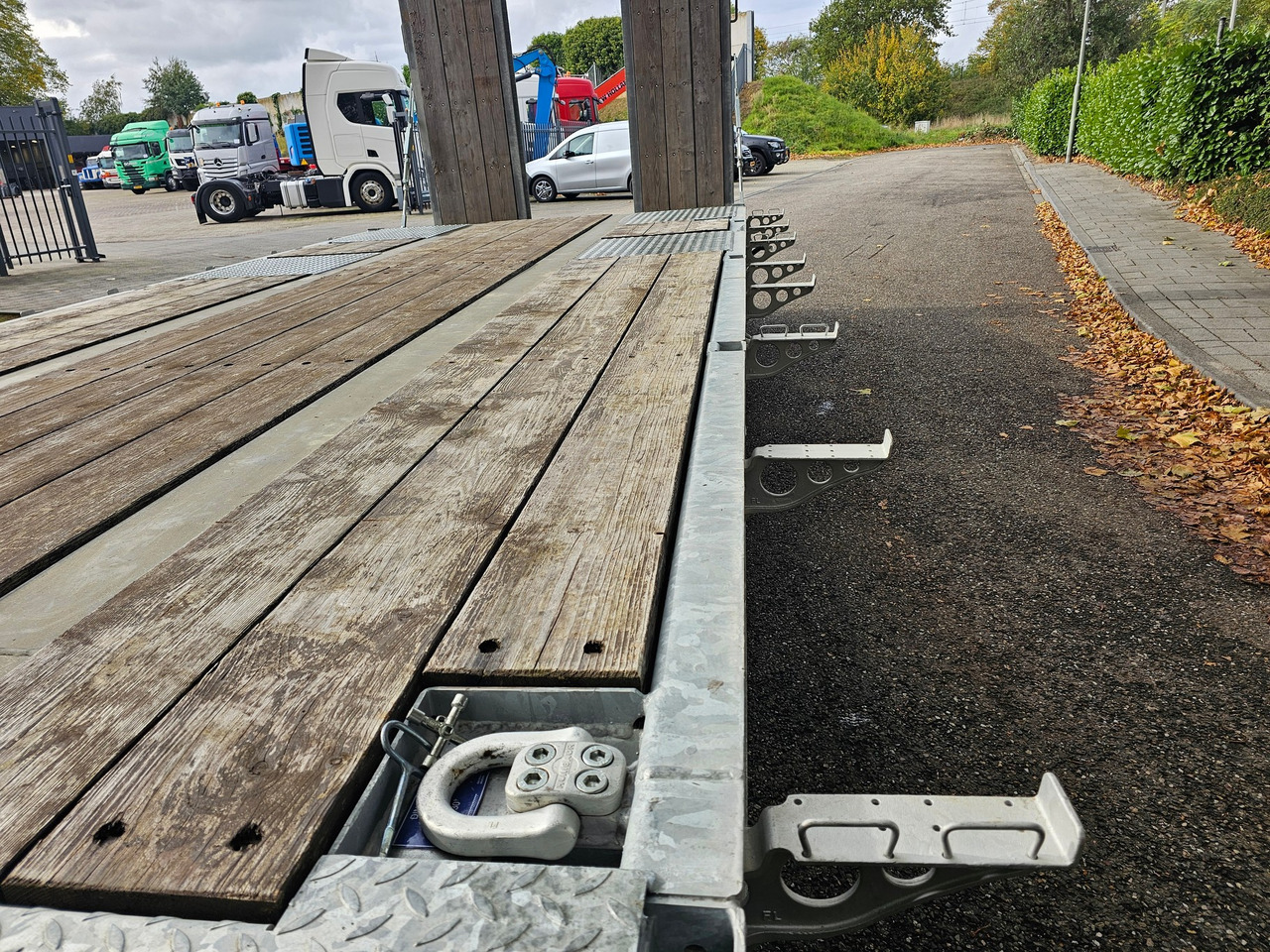 Góndola rebajadas remolque Humbauer HTD30 With Hydraulic Ramps: foto 13