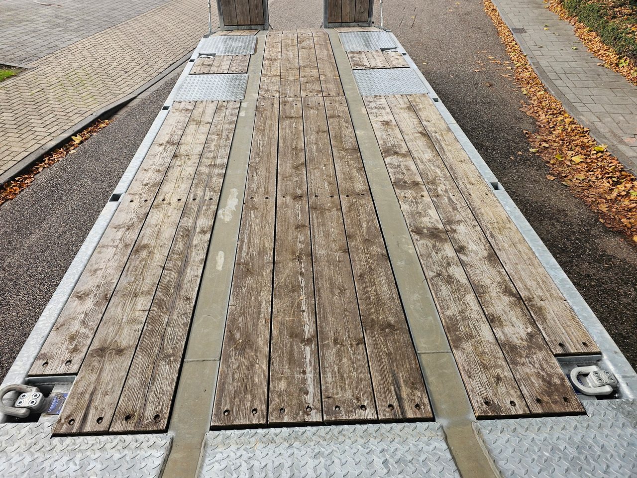 Góndola rebajadas remolque Humbauer HTD30 With Hydraulic Ramps: foto 16