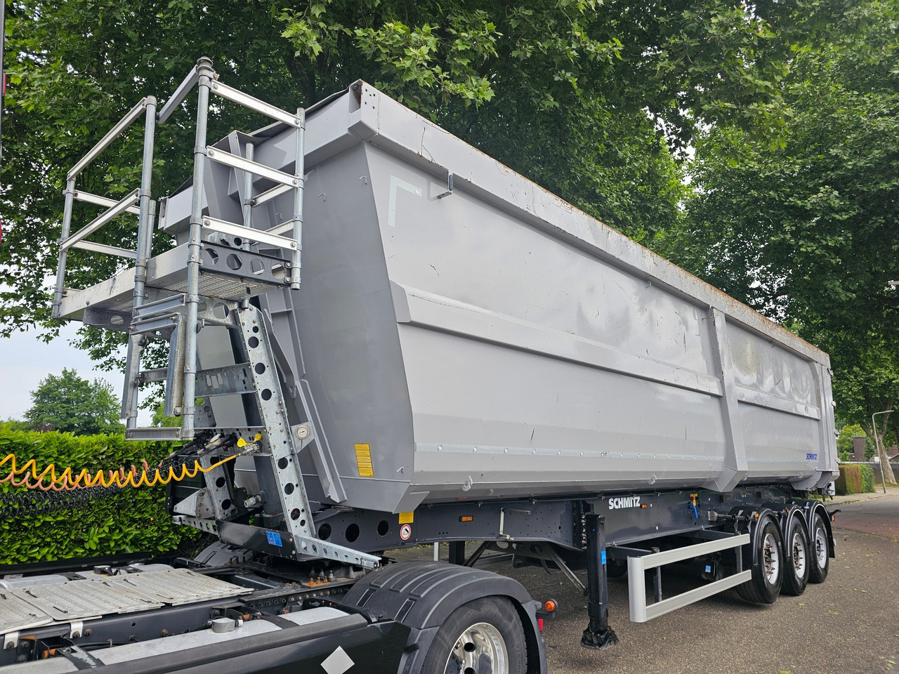 Schmitz SGF-S3 Scraptipper 55 M3 - Volquete semirremolque: foto 4 Schmitz SGF-S3 Scraptipper 55 M3 - Volquete semirremolque: foto 4