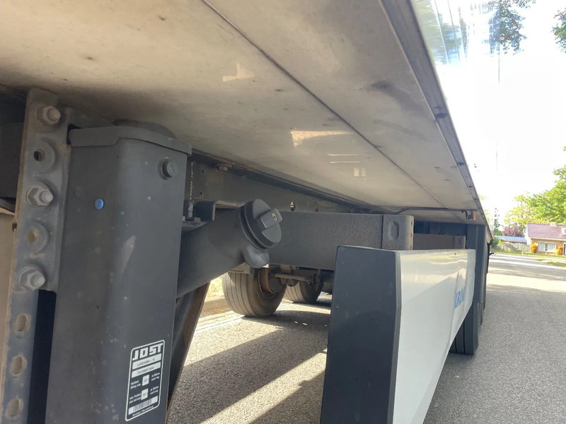 Krone Koeler 3 Asser met klep 2 stuks op voorraad APK gekeurd - Frigorífico semirremolque: foto 5 Krone Koeler 3 Asser met klep 2 stuks op voorraad APK gekeurd - Frigorífico semirremolque: foto 5