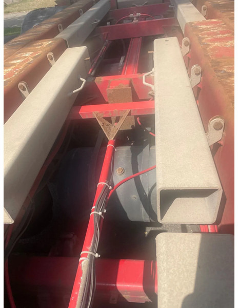 Renders 2x 20 1x 30 1x 40 in prijs verlaagt - Portacontenedore/ Intercambiable semirremolque: foto 5 Renders 2x 20 1x 30 1x 40 in prijs verlaagt - Portacontenedore/ Intercambiable semirremolque: foto 5