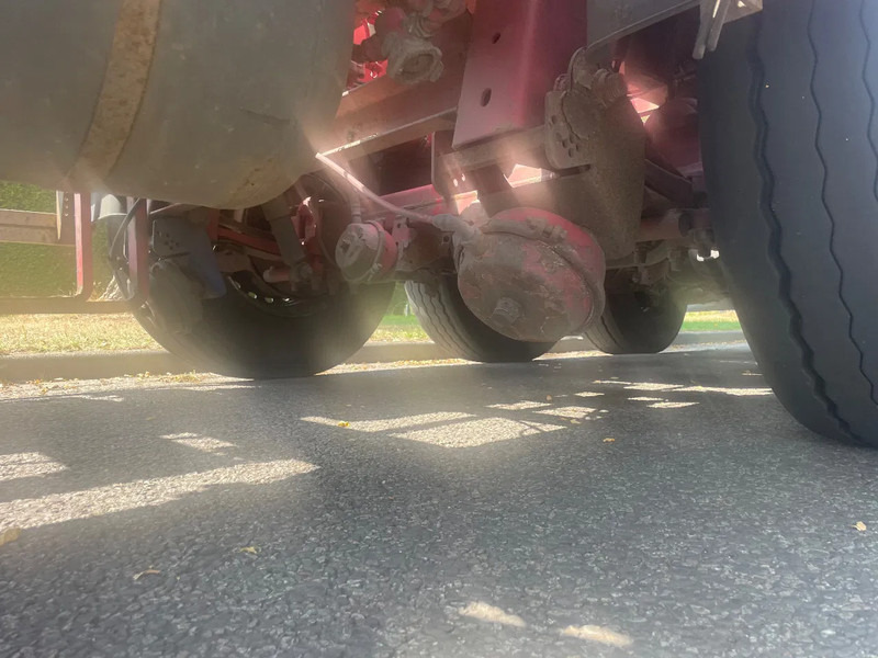 Renders 2x 20 1x 30 1x 40 in prijs verlaagt - Portacontenedore/ Intercambiable semirremolque: foto 4 Renders 2x 20 1x 30 1x 40 in prijs verlaagt - Portacontenedore/ Intercambiable semirremolque: foto 4