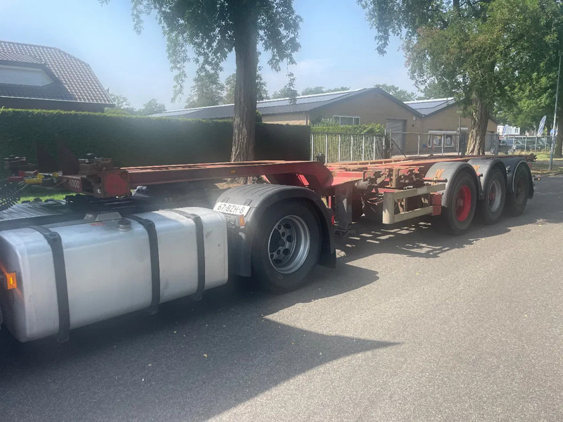 Renders 2x 20 1x 30 1x 40 in prijs verlaagt - Portacontenedore/ Intercambiable semirremolque: foto 1 Renders 2x 20 1x 30 1x 40 in prijs verlaagt - Portacontenedore/ Intercambiable semirremolque: foto 1