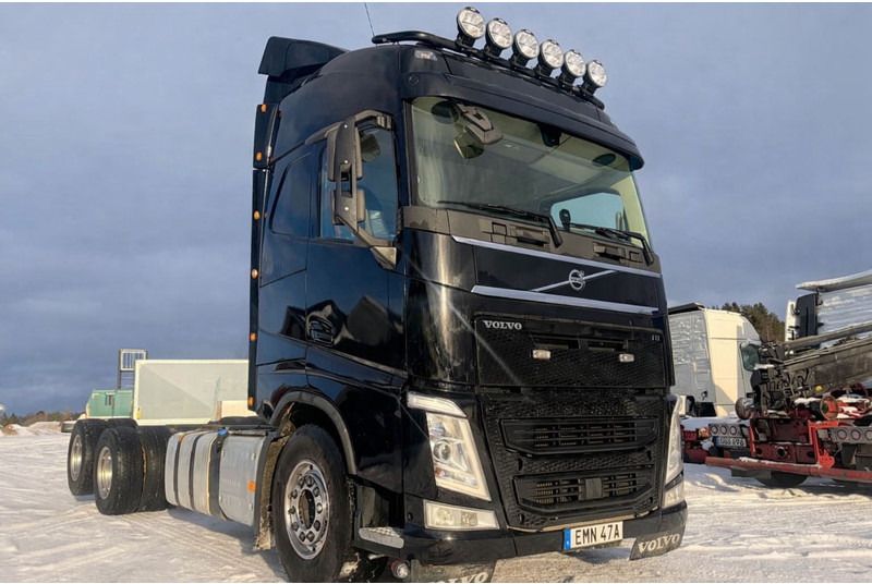 Volvo FH 540 6x4 Lift-Axle - Chasis camión: foto 1 Volvo FH 540 6x4 Lift-Axle - Chasis camión: foto 1