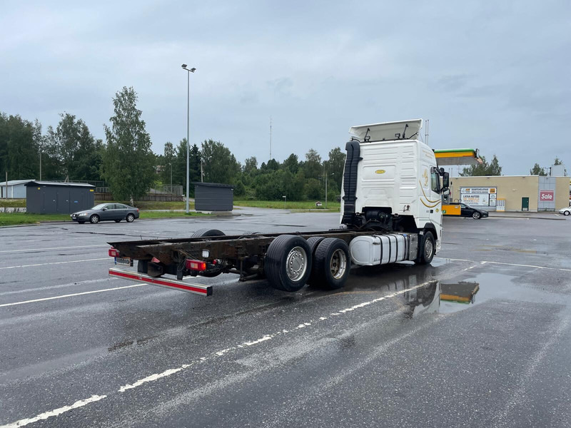Chasis camión Volvo FH500 6x2: foto 6