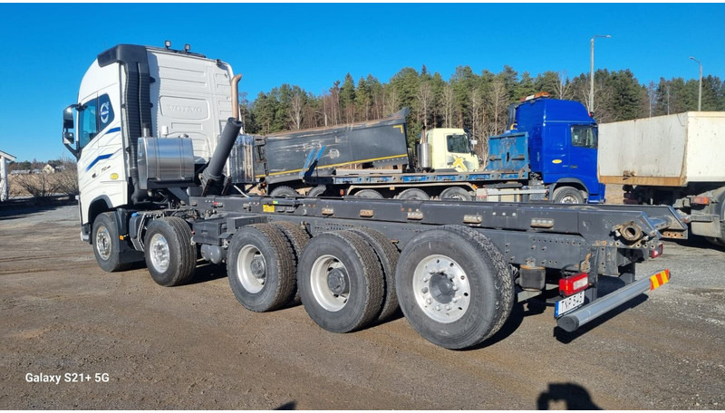 Chasis camión Volvo FH750 New engine and gearbox: foto 7