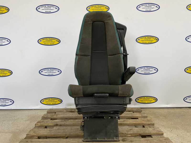 Volvo FM - Asiento: foto 1 Volvo FM - Asiento: foto 1