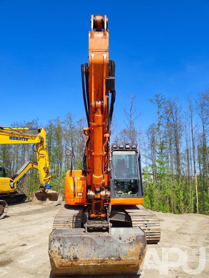 DOOSAN DX140LCR-3 - Excavadora de cadenas: foto 3 DOOSAN DX140LCR-3 - Excavadora de cadenas: foto 3