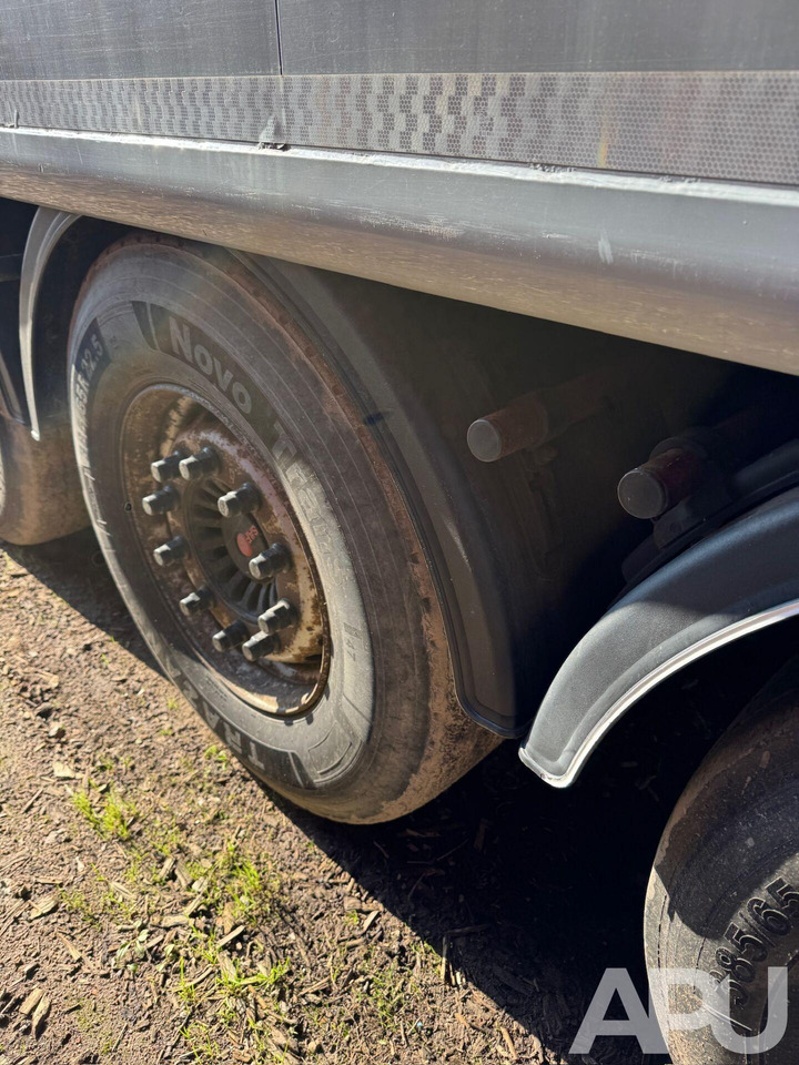 Kraker CF 500 SL - Piso movil semirremolque: foto 5 Kraker CF 500 SL - Piso movil semirremolque: foto 5