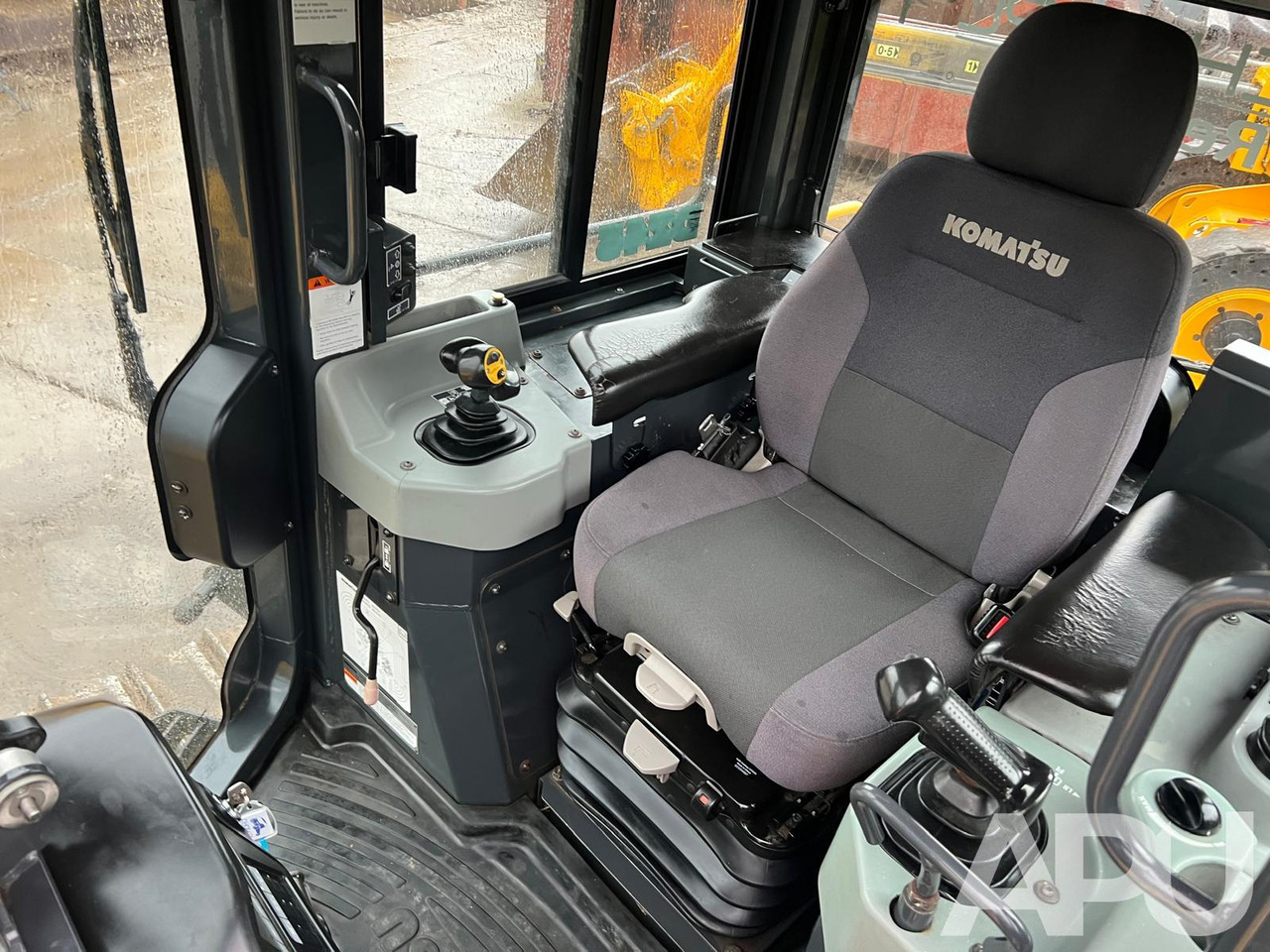 Bulldozer Spycharka KOMATSU D51PXi-24: foto 18 Bulldozer Spycharka KOMATSU D51PXi-24: foto 18