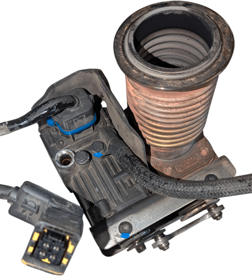 DAF EGR REGELKLEP | GEREVISEERD +STORTING | 2418868 - Enfriador EGR para Camión: foto 4 DAF EGR REGELKLEP | GEREVISEERD +STORTING | 2418868 - Enfriador EGR para Camión: foto 4