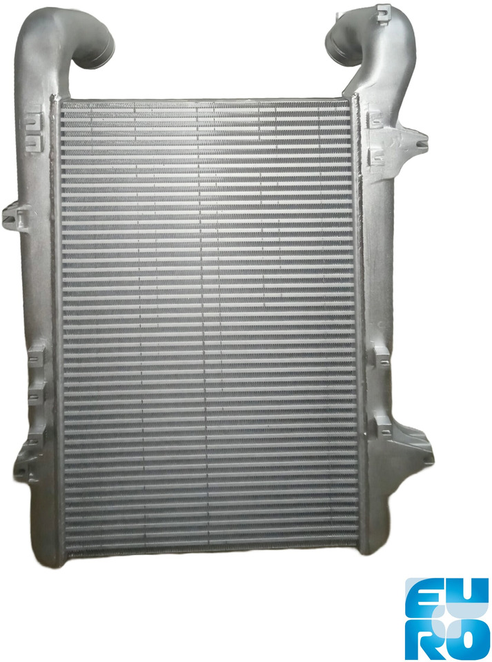 DAF FA 95 XF 380 97-INTERKOELER RUIL 1619667R - Intercooler para Camión: foto 2 DAF FA 95 XF 380 97-INTERKOELER RUIL 1619667R - Intercooler para Camión: foto 2
