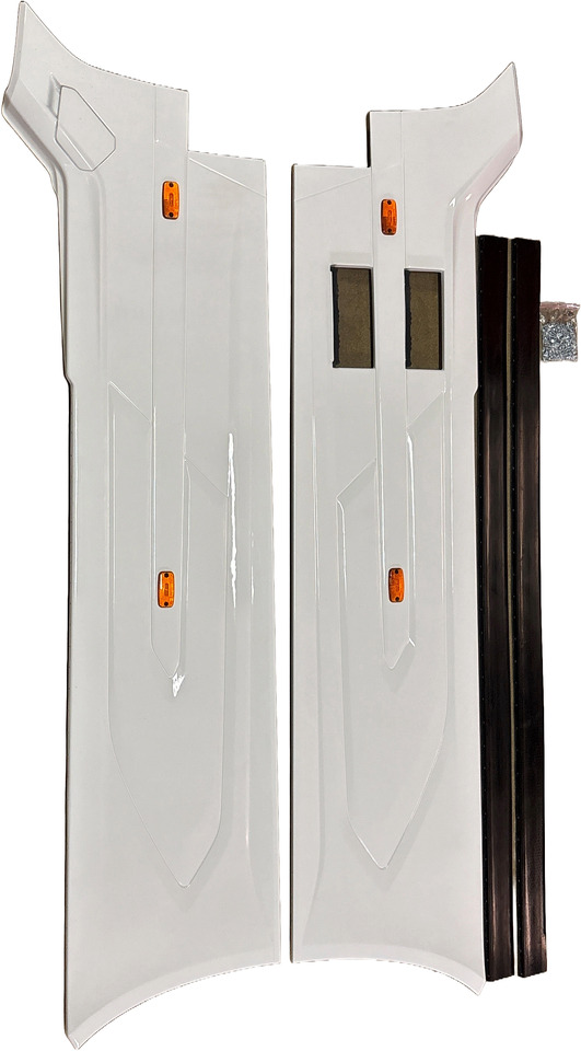 DAF XG XG+ XF ZIJSKIRT SET WB 4000mm 2022- COLOR CRISTAL WHITE , E1980,COMPLEET MET BEVESTIGING. 000217C1B - Parachoques para Camión: foto 1 DAF XG XG+ XF ZIJSKIRT SET WB 4000mm 2022- COLOR CRISTAL WHITE , E1980,COMPLEET MET BEVESTIGING. 000217C1B - Parachoques para Camión: foto 1