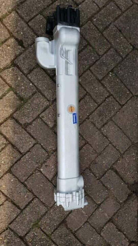 Nieuw MAN TAG D26 EGR recirkulator met houder 51081007141 - Enfriador EGR para Camión: foto 1 Nieuw MAN TAG D26 EGR recirkulator met houder 51081007141 - Enfriador EGR para Camión: foto 1