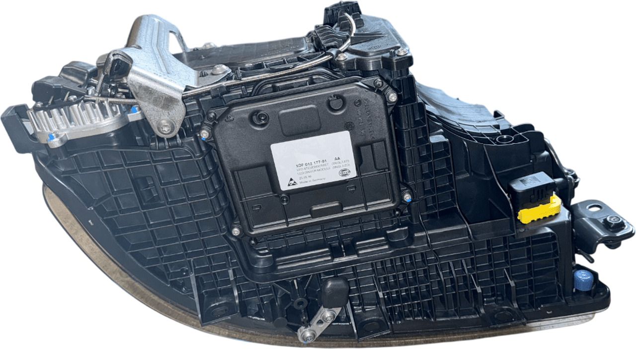 SCANIA NGS LED KOPLAMP LH NEW HELLA 2674390H - Faro delantero para Camión: foto 4 SCANIA NGS LED KOPLAMP LH NEW HELLA 2674390H - Faro delantero para Camión: foto 4