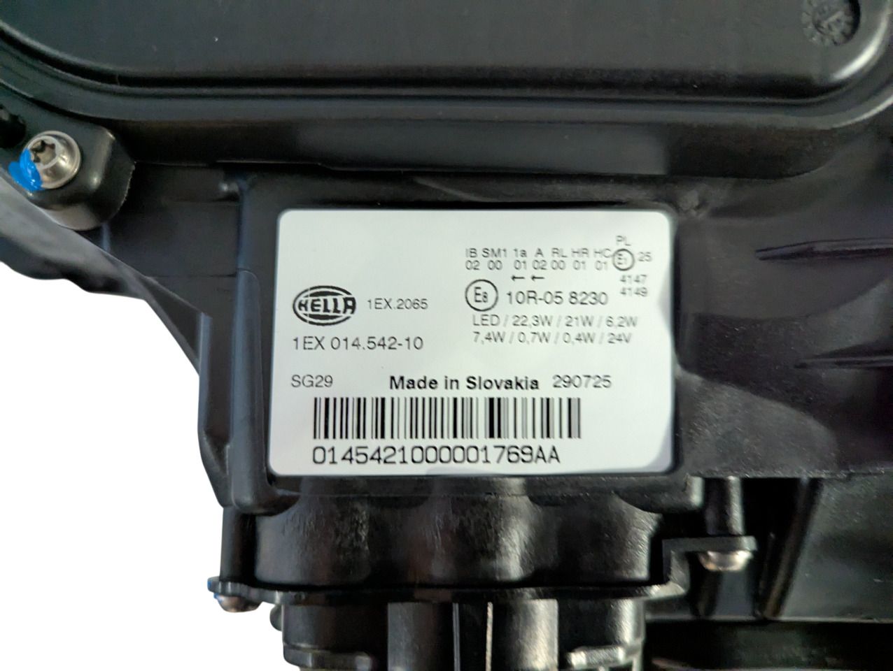 SCANIA NGS LED KOPLAMP RECHTS NEW HELLA 2674391H - Faro delantero para Camión: foto 5 SCANIA NGS LED KOPLAMP RECHTS NEW HELLA 2674391H - Faro delantero para Camión: foto 5