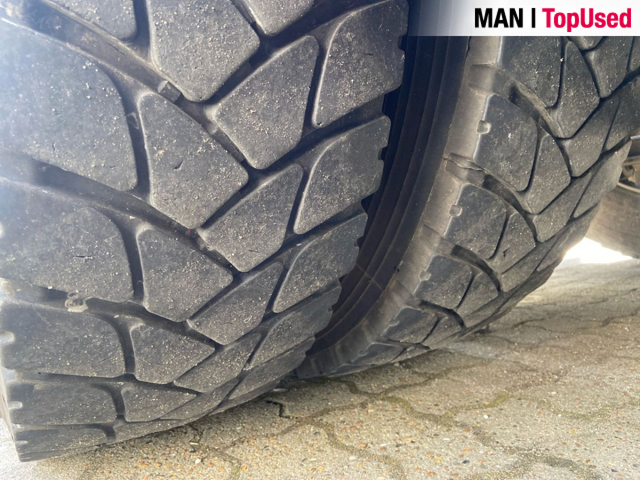 MAN TGS 18.470 4X4H BLS - Cabeza tractora: foto 3 MAN TGS 18.470 4X4H BLS - Cabeza tractora: foto 3